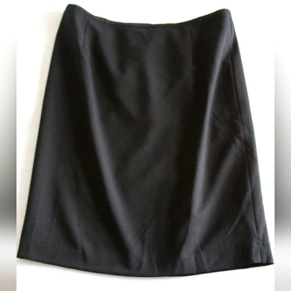 NWT Calvin Klein skirt